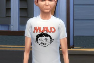 MAD T-Shirt